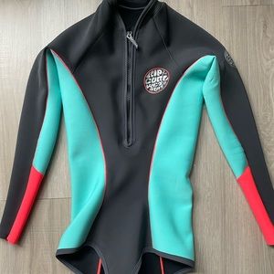 Rip curl wetsuit size 6